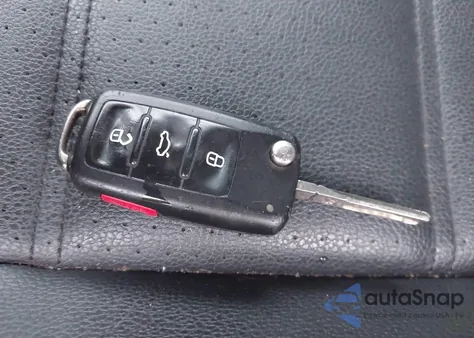 2014 Volkswagen Jetta 1.8T Se из США, поврежденный, VIN 3VWD17AJ6EM298960